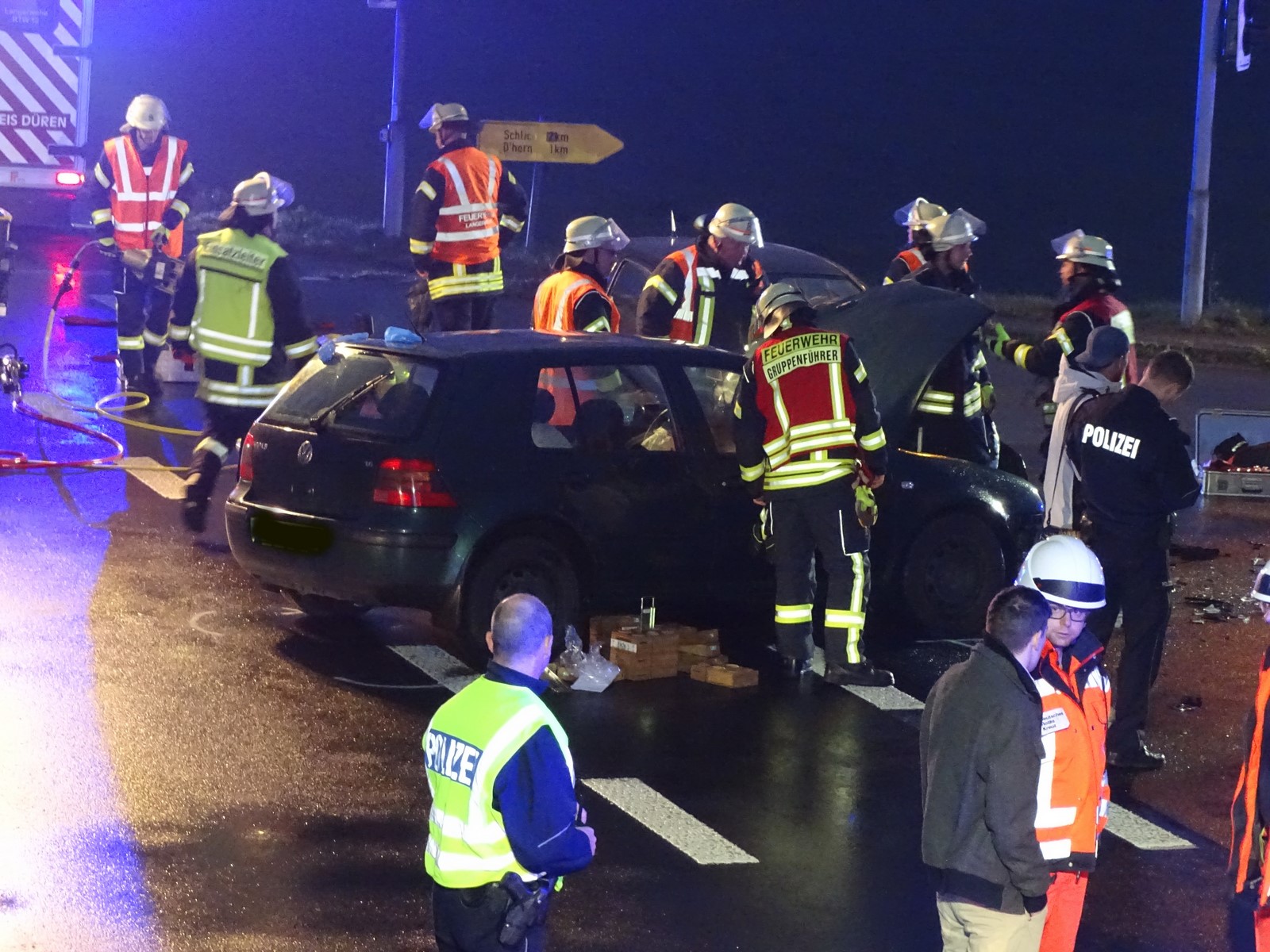 » Schwerer Verkehrsunfall Auf Der B 264